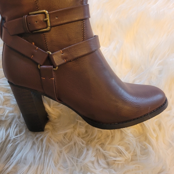 NEW JustFab To The Knee Boots. PRICE FIRM - Picture 4 of 5